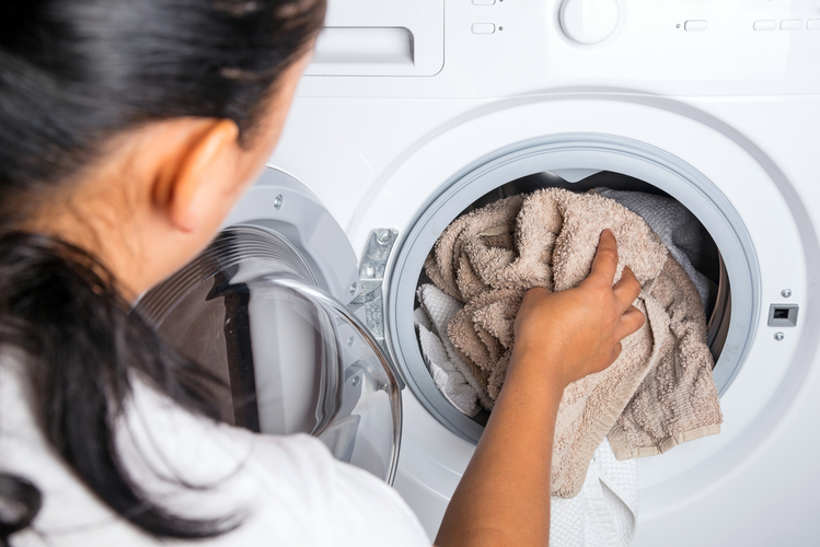 Zdjęcie Jak zadbać o PRALKĘ? Poznaj 4 triki które pomogą Ci utrzymać pralkę w dobrej kondycji. #4