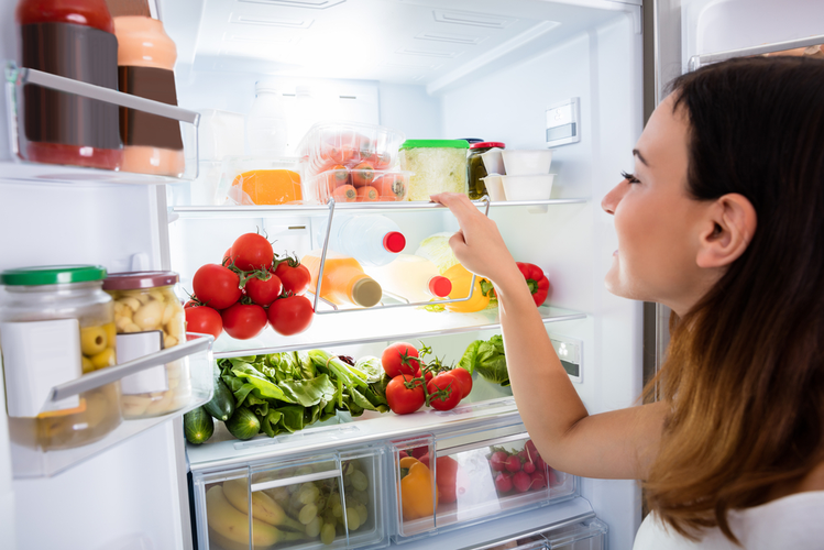 Zdjęcie Jak prawidłowo przechowywać żywność w lodówce? Poznaj najważniejsze zasady #1