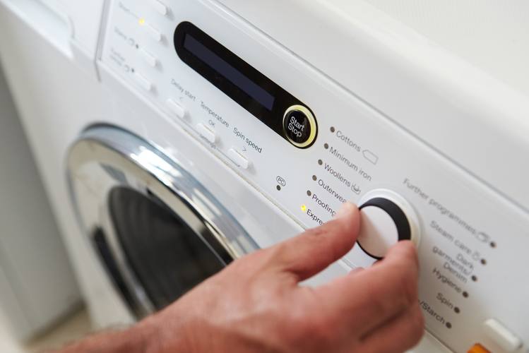 Zdjęcie Czy twoje pranie na pewno jest czyste? Pranie w jakiej temperaturze zabija bakterie? #2